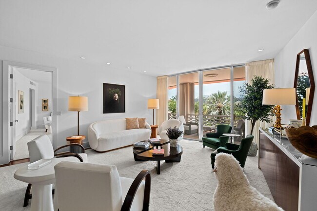Photo - 315 S Lake Dr Unit 3d
