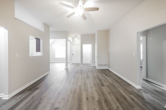 Photo - 7959 Ridgedale Dr