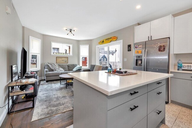 Photo - 774 Columbia Rd Unit 2T