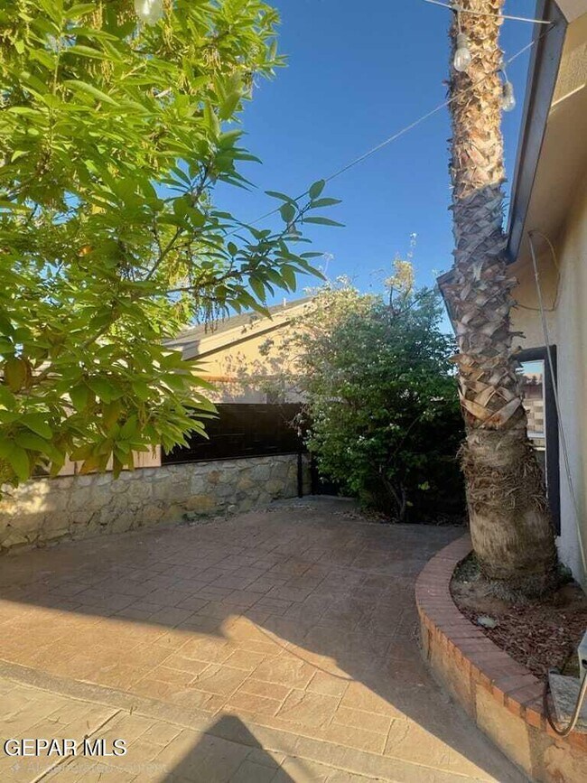 Photo - 12272 Tierra Pez Way