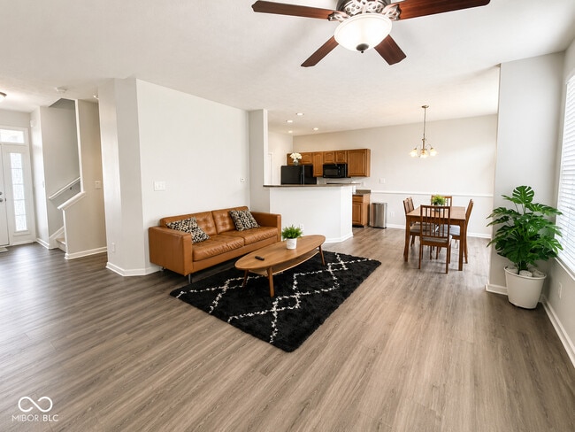Photo - 10905 Lemongrass Dr