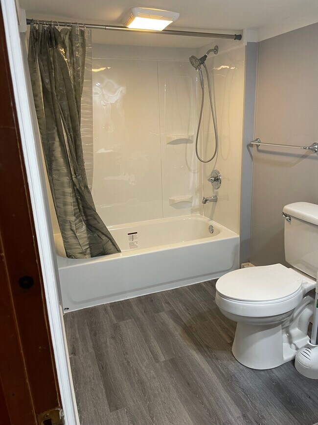 Photo - 333 Chamber St Unidad 333