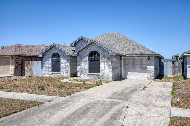 Photo - 6053 Blanco River St