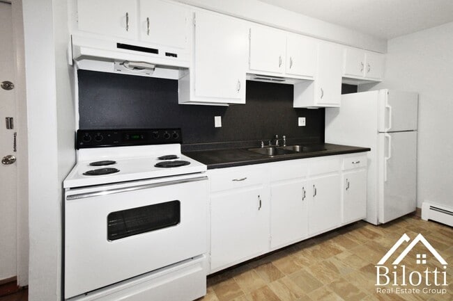 Photo - Hillside Terrace Apartments