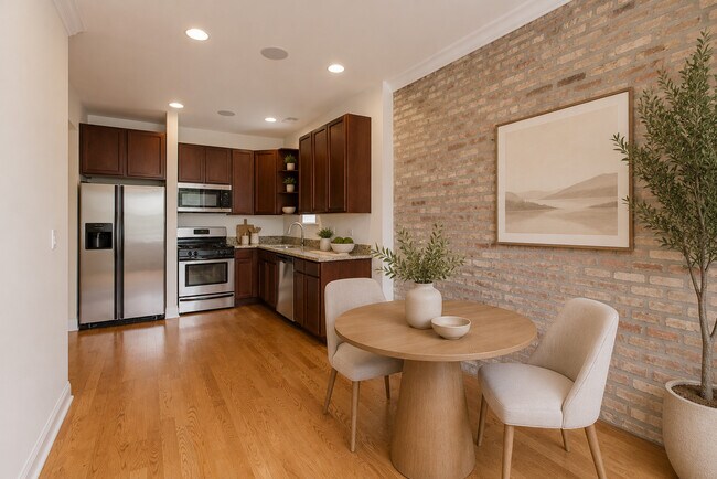 Photo - 6150 N Ravenswood Ave Unit 4