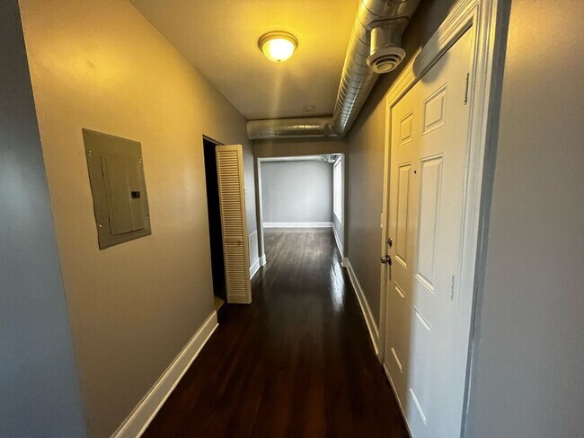 Photo - 7517 S Yale Ave Unit 3E