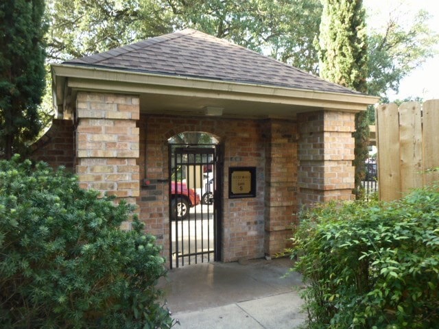 Photo - 1601 S Shepherd Dr Unit 102