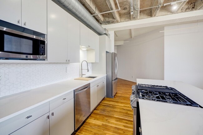 Photo - 201 Main St Unit 6D