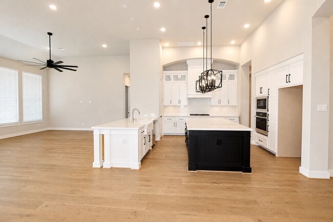 Photo - 2211 Almond Creek Ln