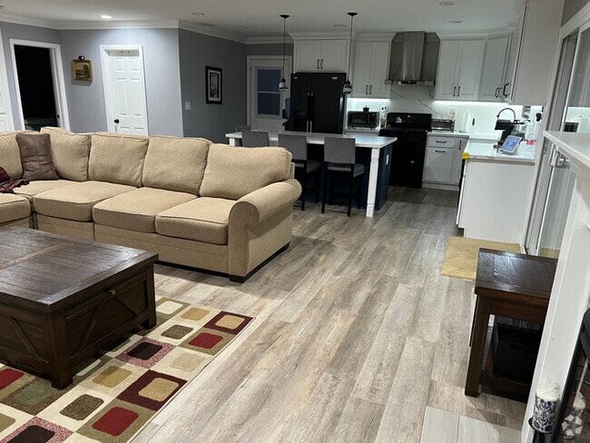 Building Photo - 539843marieta Marietta Ave Rental