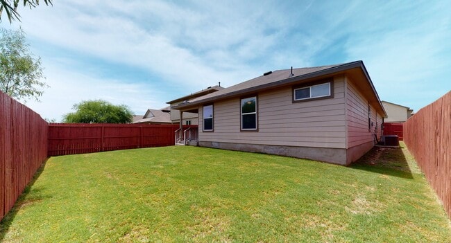 Building Photo - 2711 Sunset Bend Rental