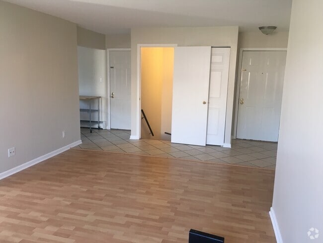 Building Photo - 8158 Durbin Terrace Unit A Rental