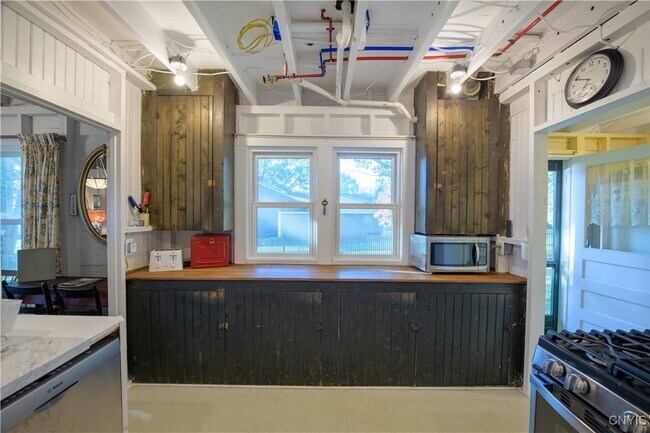 Photo - 3177 E Lake Rd