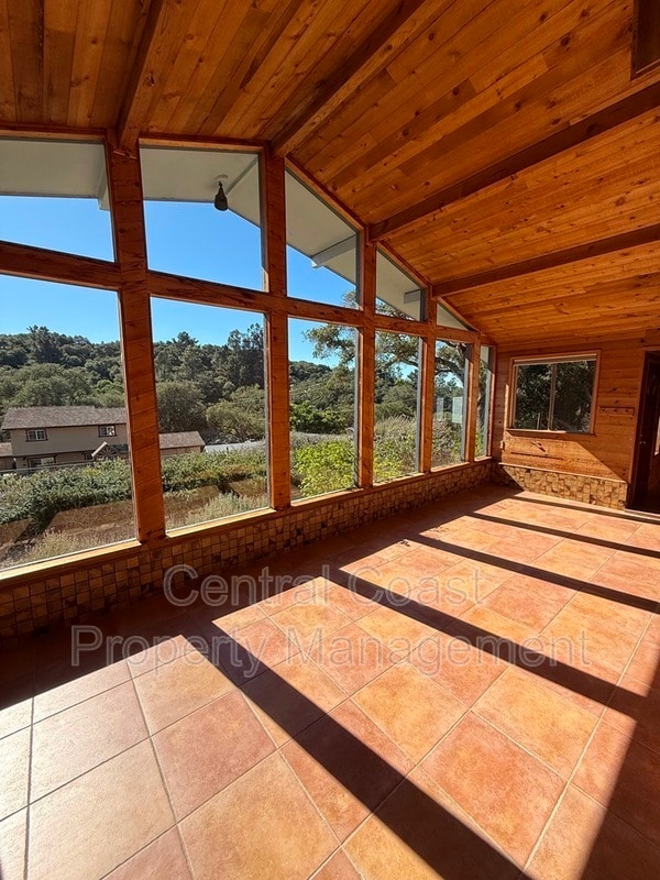 Photo - 17959 Berta Canyon Rd