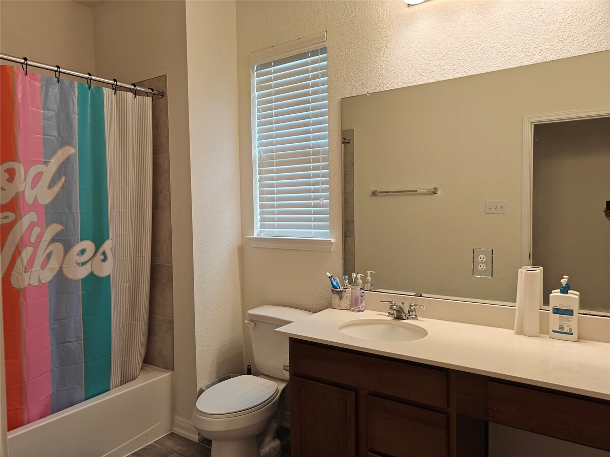 Photo - 1270 Glendora Dr