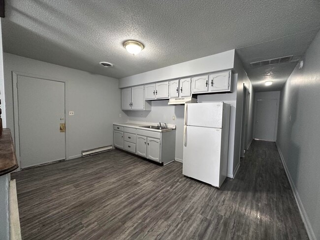 Photo - 1214.5 James-