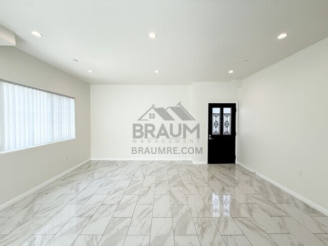 Photo - 1423 Franklin St Unit 1