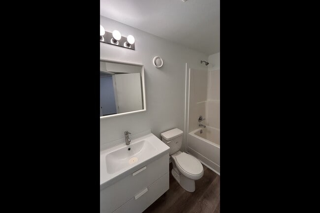 Photo - 11213-11251 51 St NW Unit 11213 - Bsmt