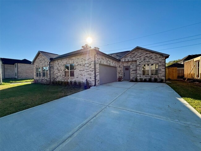Photo - 2607 Liguria Ln