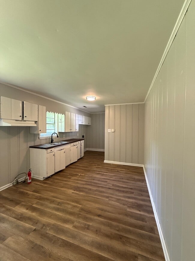 Photo - 306 Poplar St