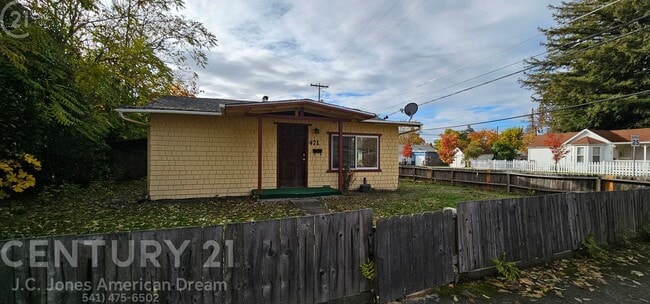 Photo - Charming Home Close to Downtown Grants Pass