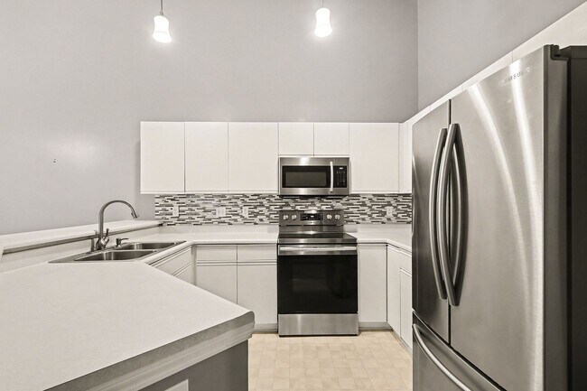 Photo - 8410 Jasonville Ct SE