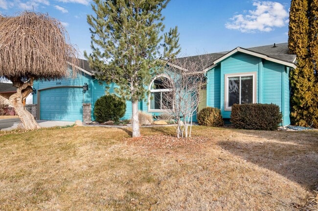 Photo - Furnished 3-Bedroom Home with Fenced Yard - Pet Friendly