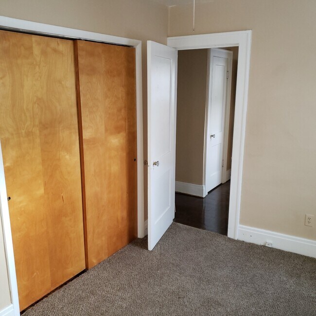 Bedroom - 173 N End Ave Unit 2