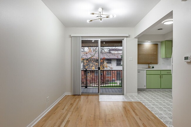 Photo - 209 Washington Square Unit C