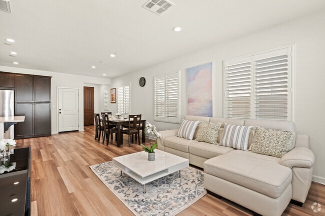 Building Photo - Spacious & Stylish 4 Bed 3 Bath in Chino P... Rental