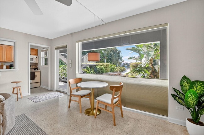 Photo - 414 Seasage Dr Unit 9