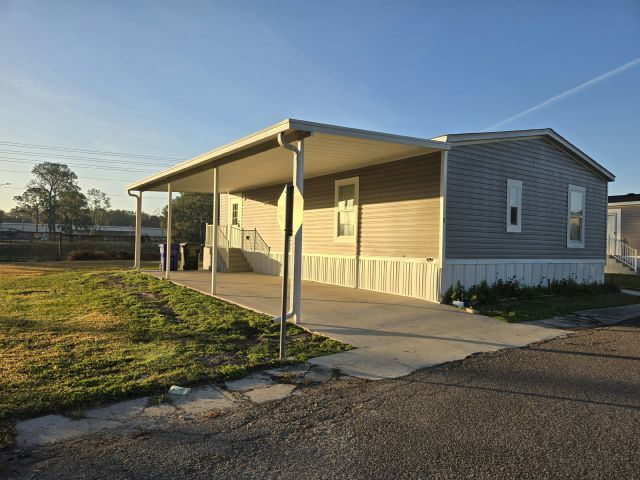 Building Photo - 5 Wear St