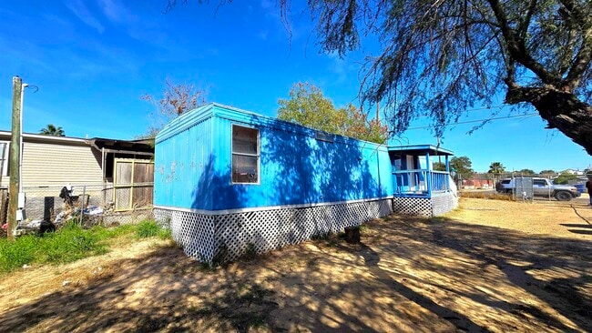 Photo - 4528 La Cienega Ln