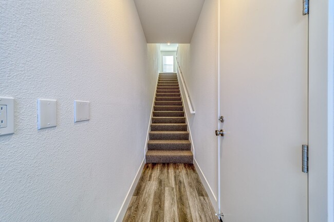 Photo - Phase 1 BungalowRental - Lot D44 Main Unidad D44  2