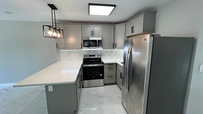 Photo - 2615 Michigan Ave Unidad 2615