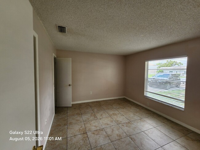 Photo - 12373 Shafton Rd