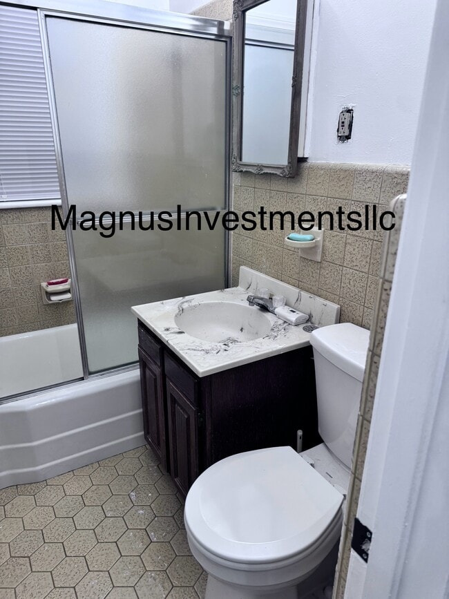 Photo - 1009 Broer Ave