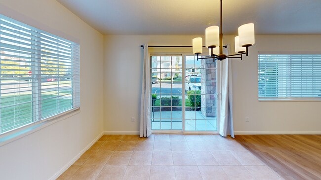 Dining to Patio - 1075 W 1360 S Unit 1075