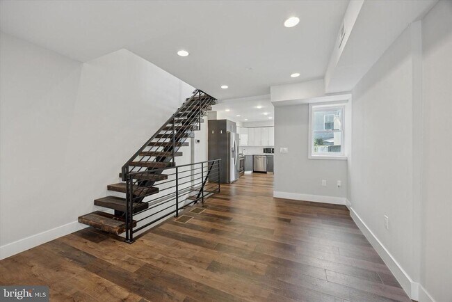 Photo - 2222 Wharton St