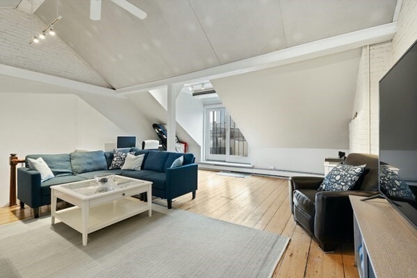 Photo - 587 Tremont St Unit 4