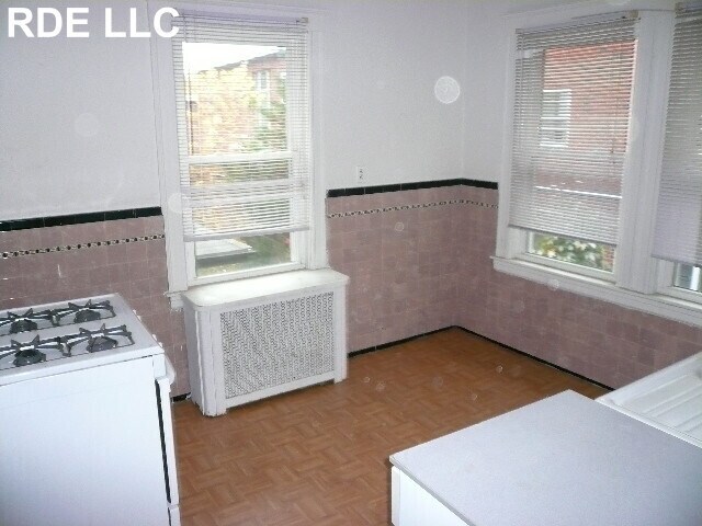 Photo - 22 Commonwealth Ter Unit 1