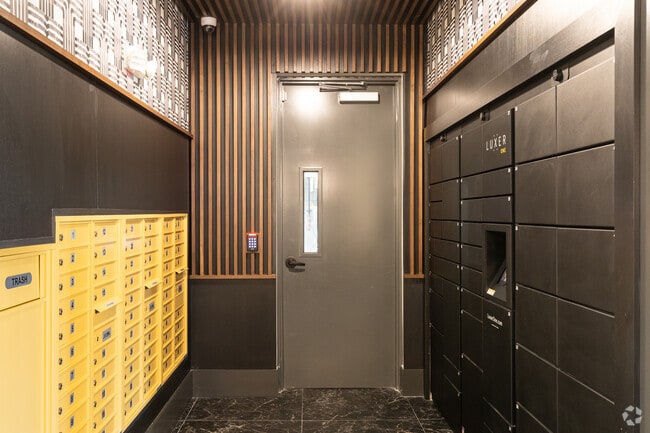 Package Center