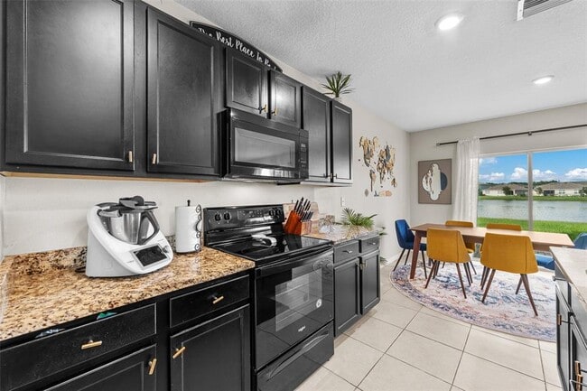 Photo - 2908 Storybrook Preserve Dr