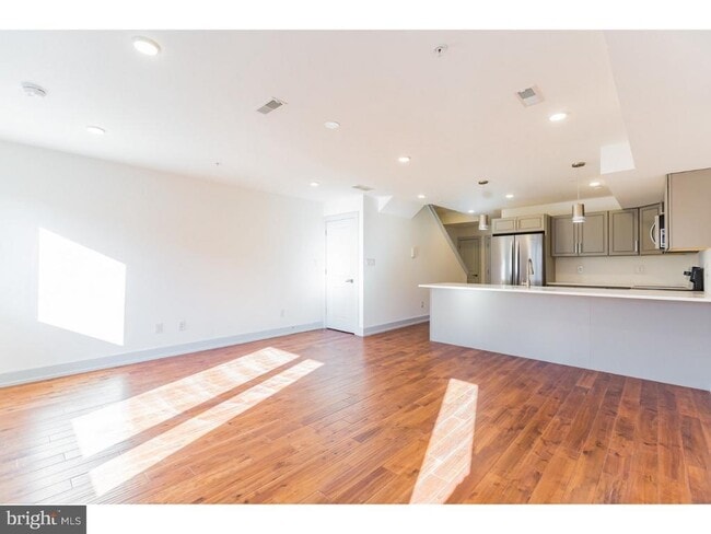 Photo - 1515 Brown St Unit 3