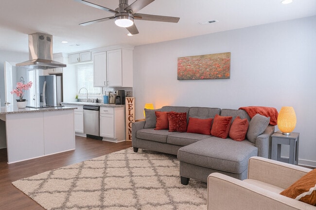 Photo - 445 Short Hills Dr Unit ID1347630P