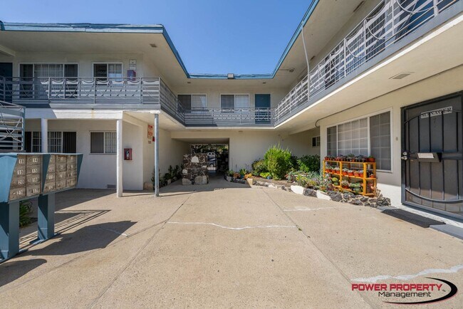 2110 W El Segundo Blvd.