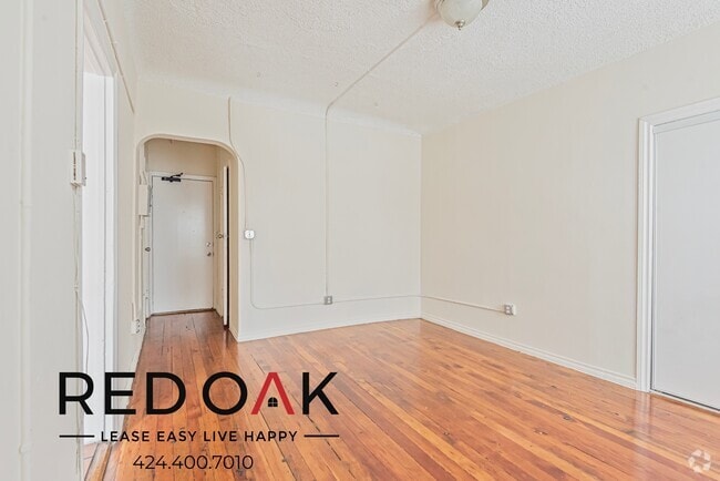 Building Photo - 832 S Oxford Ave Rental