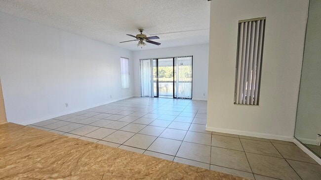 Photo - 1001 Green Pine Blvd Unit B1