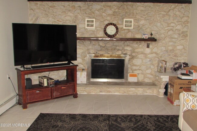 Photo - 380 Barbados Dr N