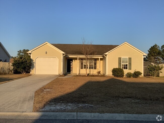 Building Photo - 9504 Huckabee Dr NE Rental
